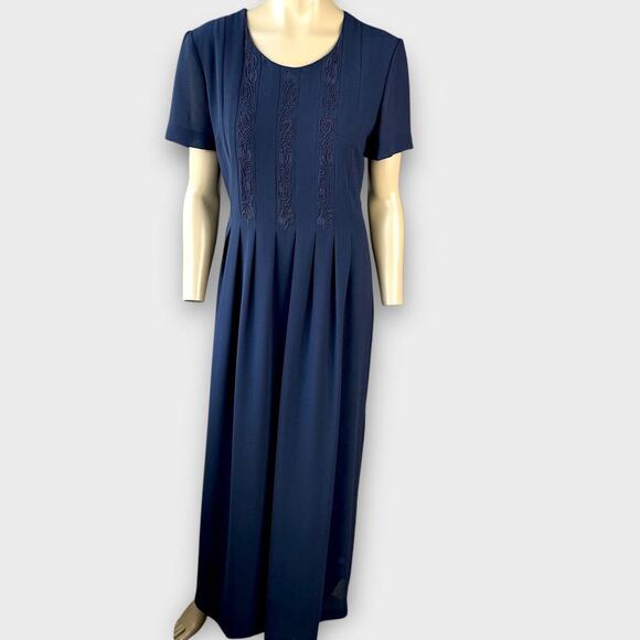 Jessica Howard Vintage Short Sleeves Embroidered Pleated Maxi Dress Size 12 Navy - Picture 1 of 16